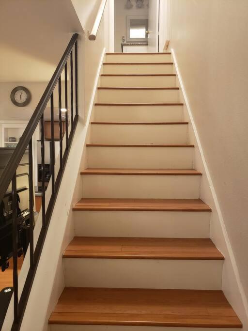 Apartamento Centrally Located To Strip, Unlv, Stadiums And So Much More!